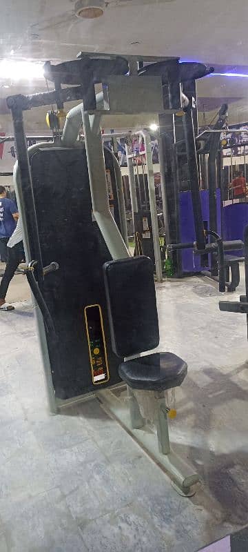 Gym setup for sale description me details likhi h ache se pr k bt kry 4