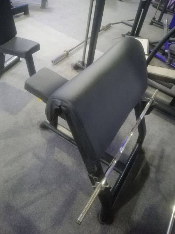 Gym setup for sale description me details likhi h ache se pr k bt kry 9