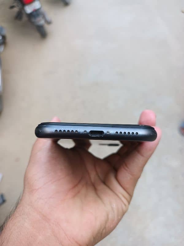 Iphone 11 non pta 2