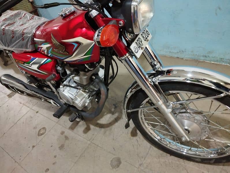 honda 125 2023 5