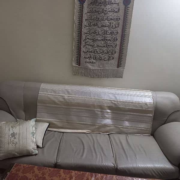 Five seater good condition 0