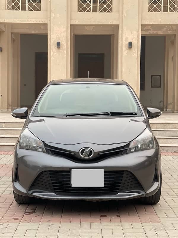 Toyota Vitz 2014 2017 KARACHI REGISTERED 0