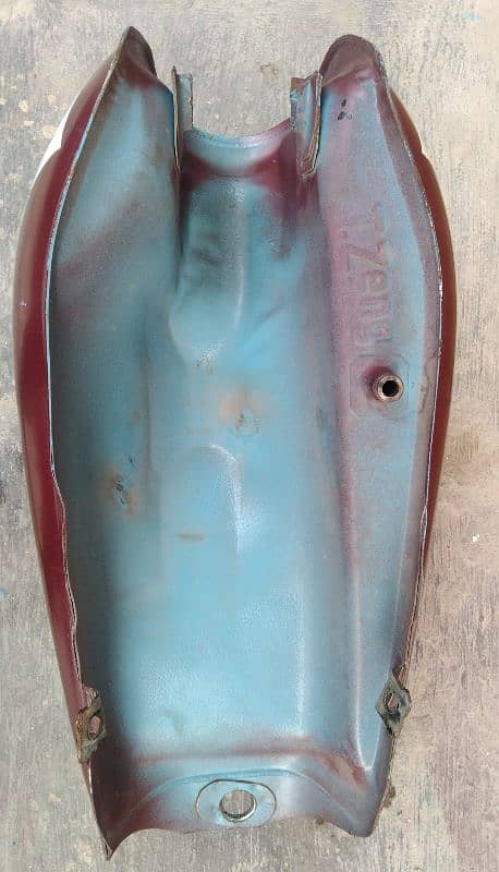 Bike Tanki kan back seat plastic 3