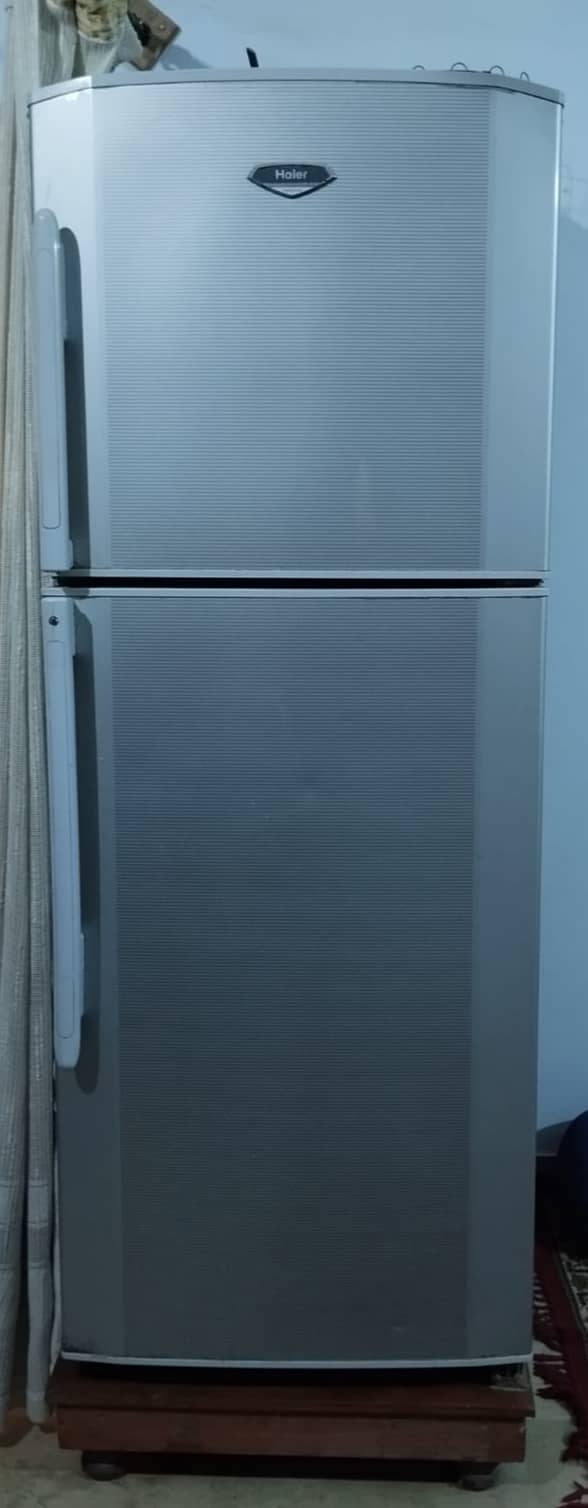 Haier Refrigerator HRF-380M Deluxe 0