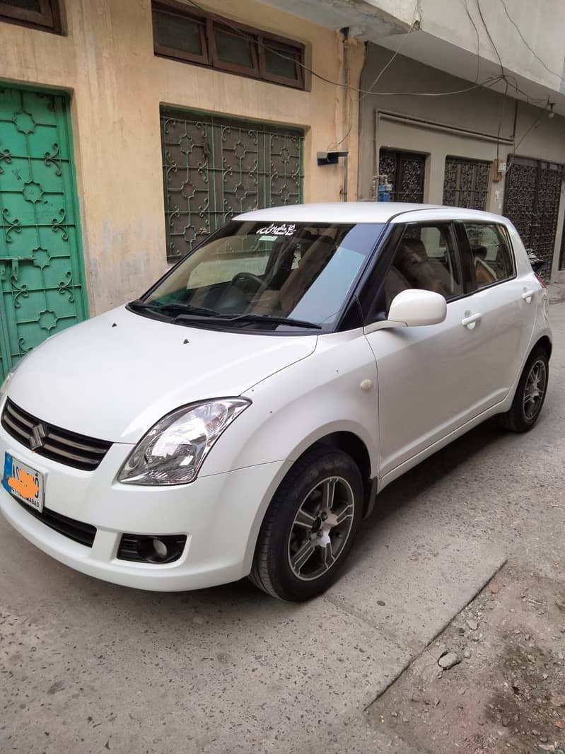 Suzuki Swift DLX 2021 MODEL navigation Islamabad registered 4