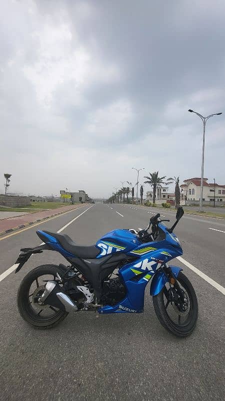 Suzuki Gixxer 150 excellent condition bike 2