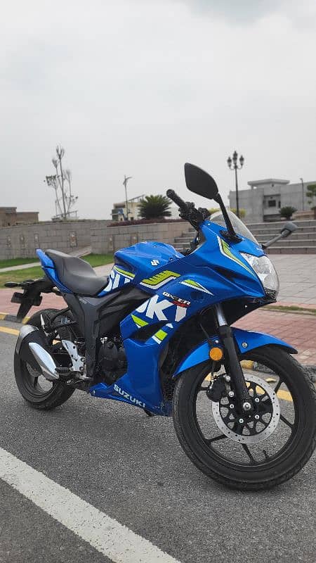 Suzuki Gixxer 150 excellent condition bike 7