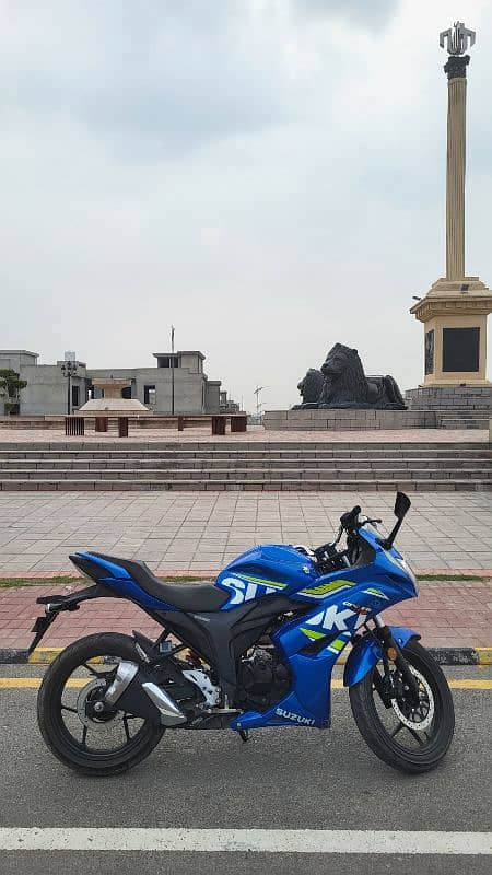 Suzuki Gixxer 150 excellent condition bike 10