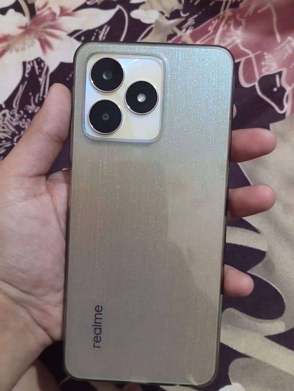 Realme C53 7