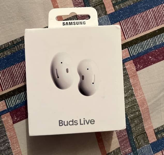 SAMSUNG Galaxy Buds Live 0