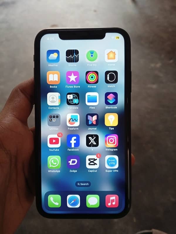 IPHONE  XR 3