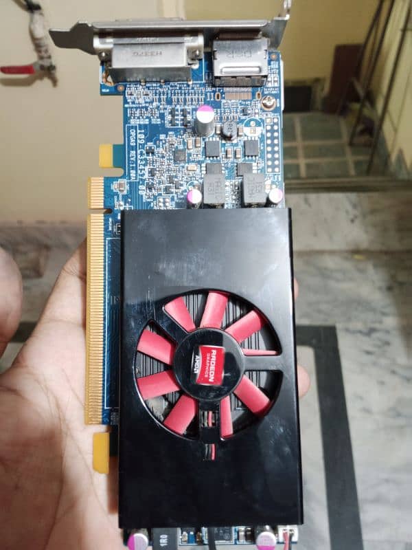 DDR5 1 GB GRAPHIC CARD 10 /10 1