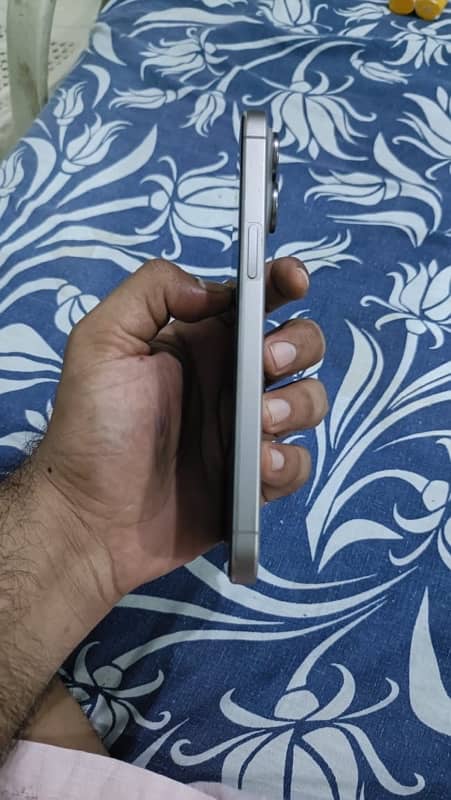 i phone 15 pro max natural titanium 256 gb 3