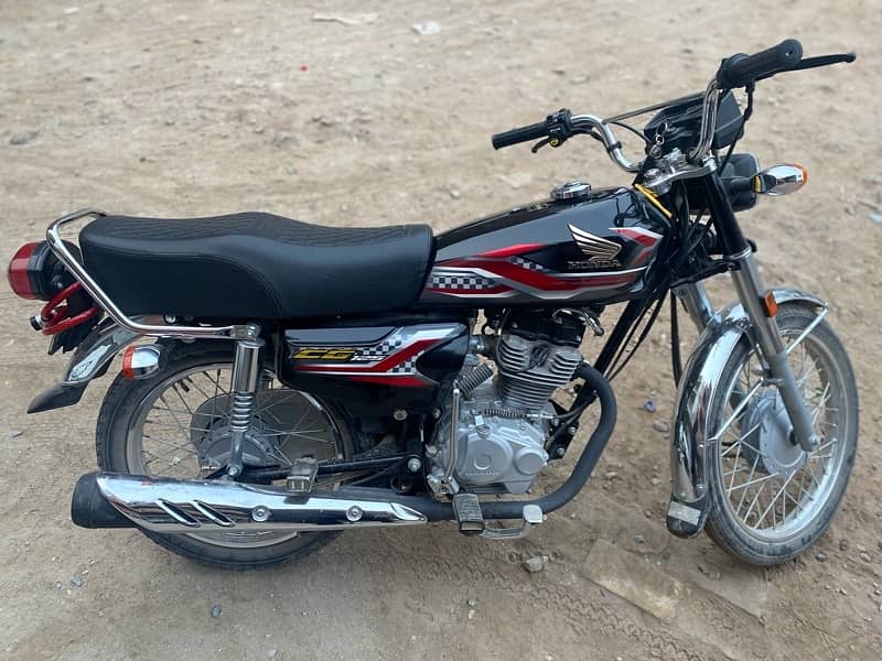 Honda 125 2024 6