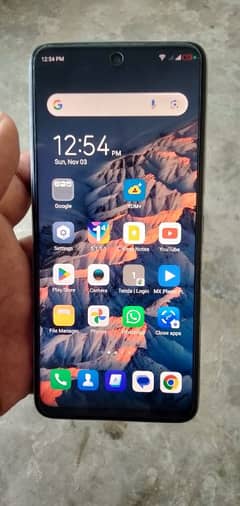 Tecno Camon 18p 128 gb + 8 gb Helio g96 120hz display 33 Watt charging