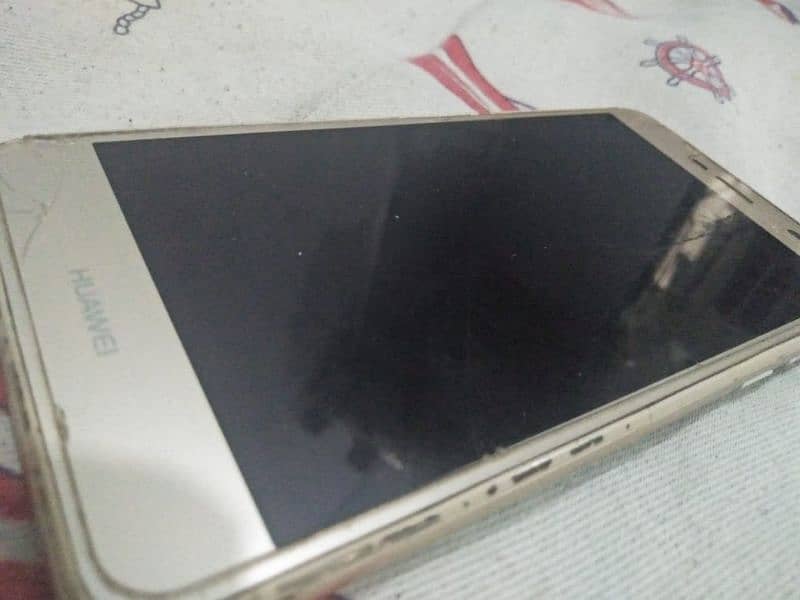 Huawei y5 urgent sale 6