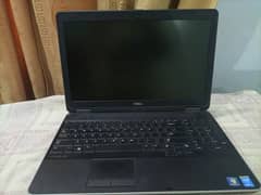 Latitude E 6540