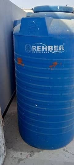 1000 liter tank urgent sale