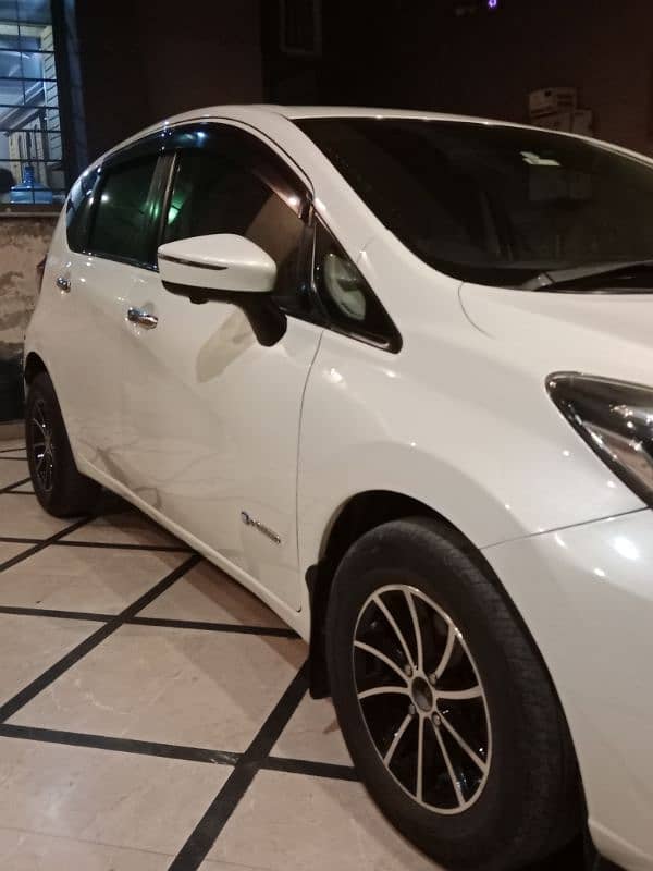 Nissan Note 2017 1