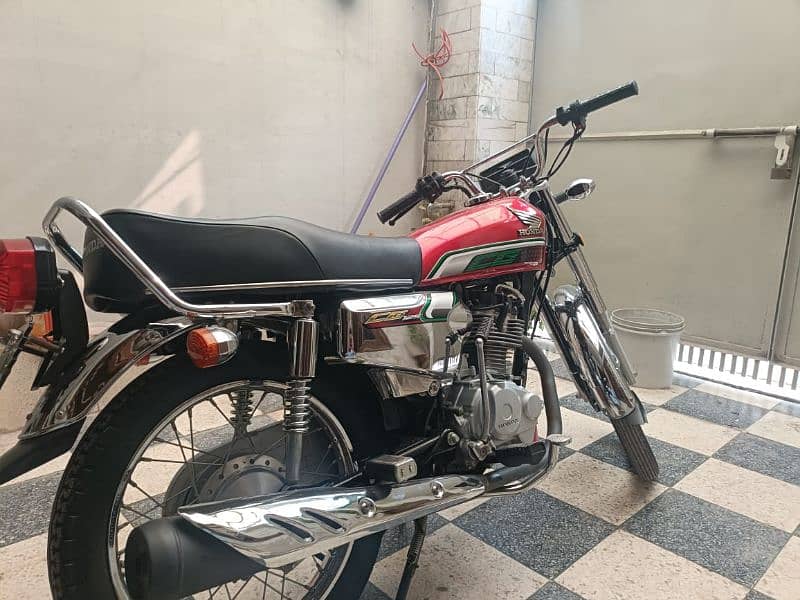 honda CG 125 special edition 2023 4