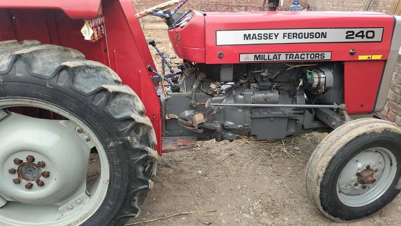 Massey 240 9