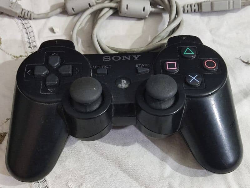 PS3 Controller Dualshock 3 (100% Genuine) with original wire 1