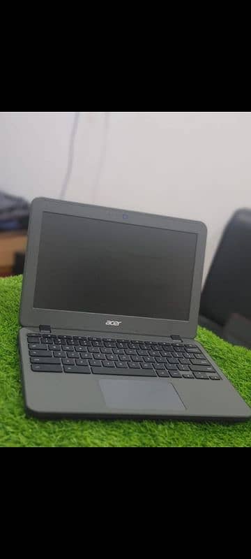 Acer c731 4Gb/32gb playstore/ windows supported 0