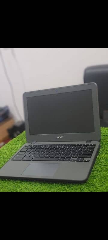 Acer c731 4Gb/32gb playstore/ windows supported 4