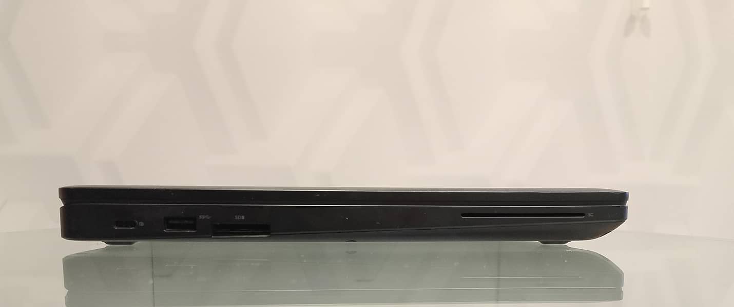 Dell Latitude 5580 | Core i7 7th Gen | 8GB RAM / 256 GB SSD | Laptop 3