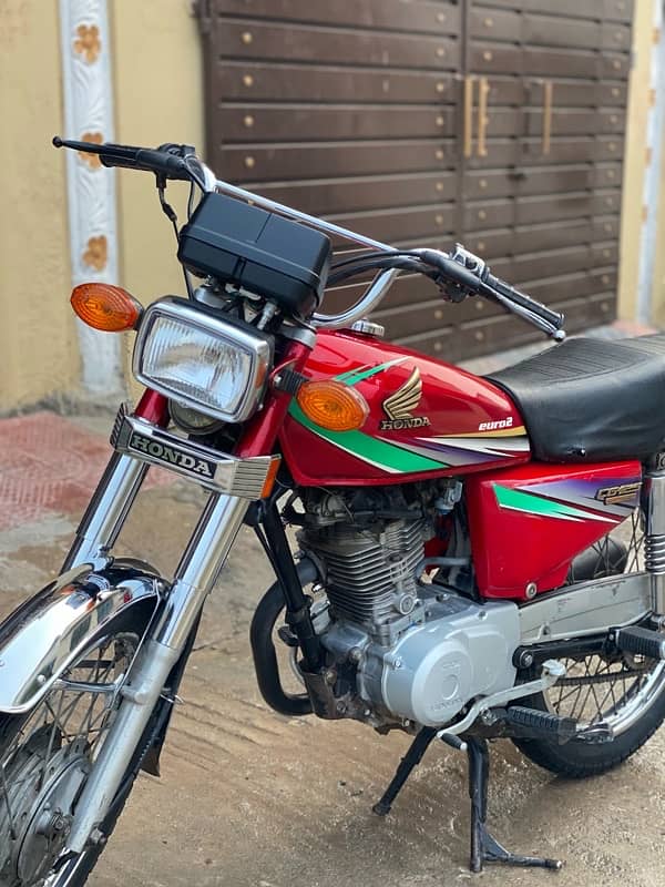 Honda 125 2014 Registered In orignal Parts 1