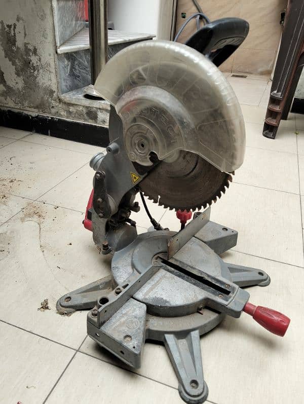 Makute miter saw machine 0