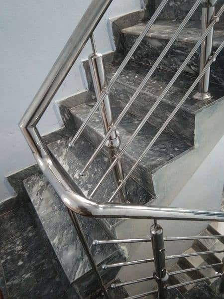 steel railing one porshan completed aik no 6