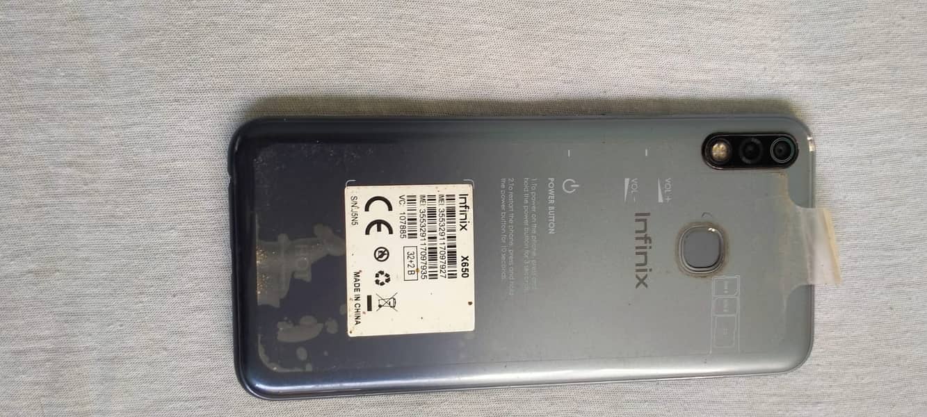 Infinix Hot 8 Lite 0