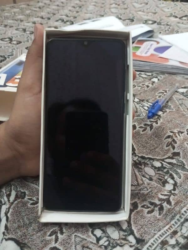 samsung A31 5