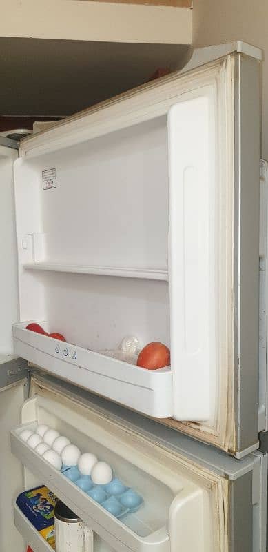 Haier Fridge Big size HRF380M 8