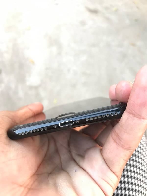 iPhone 7Plus PTA 256GB 2