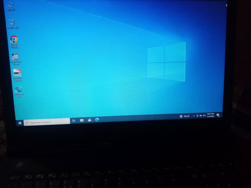 Lenovo laptop  8 gb ram 128ssd 0