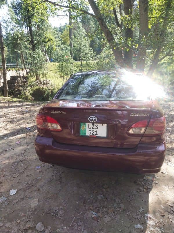 Toyota Corolla SE Saloon 2005 3