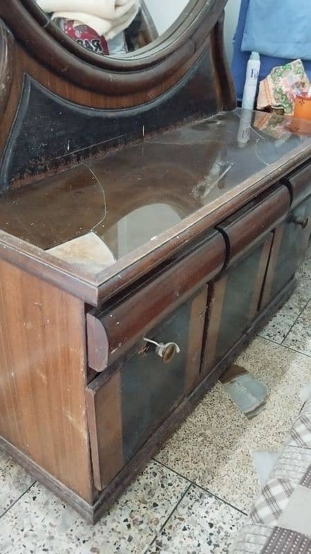 Side Table With Two Dressing Table 4