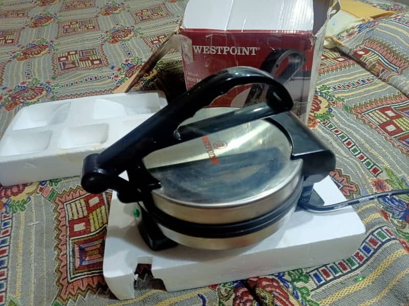 Roti Maker Brand New Never Used 2