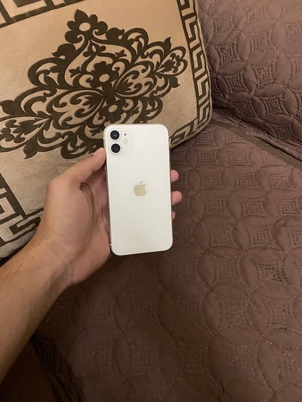 iphone 11 jv lush condition 0