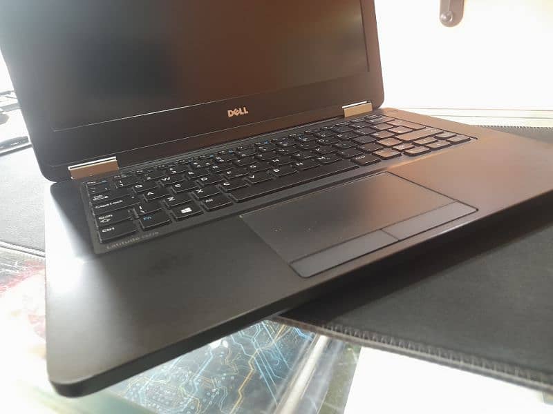 Dell E5270 core i5 6th gen 7