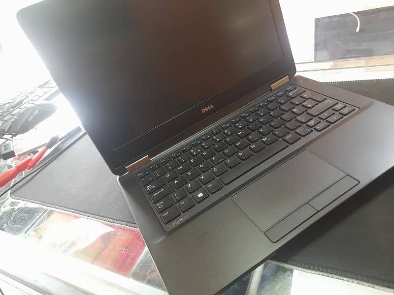 Dell E5270 core i5 6th gen 8