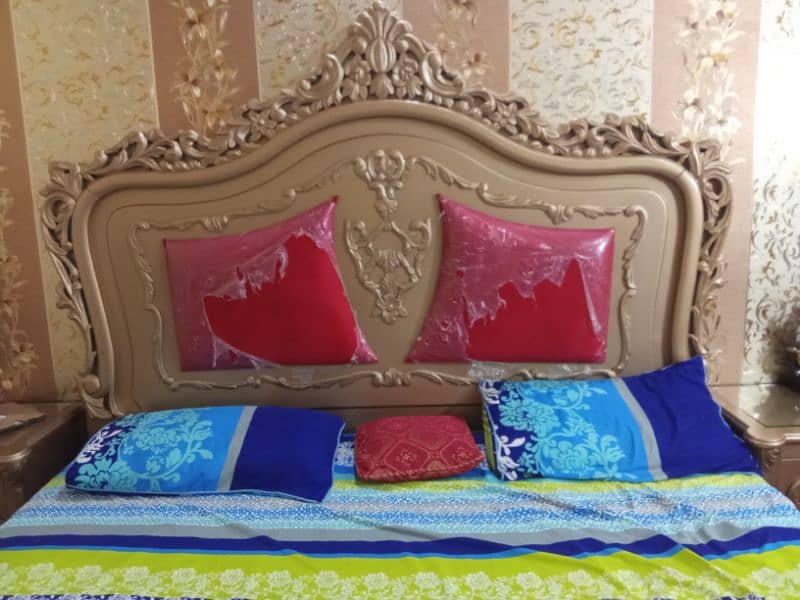 Royal bed set pure lasani 3