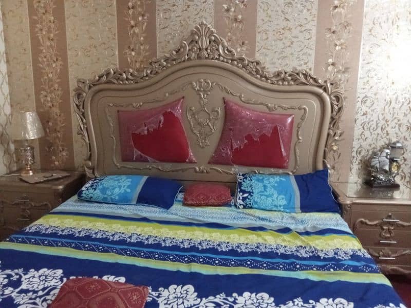 Royal bed set pure lasani 8