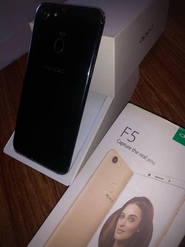 oppo F5 4gb RAM +32gb ROM 1