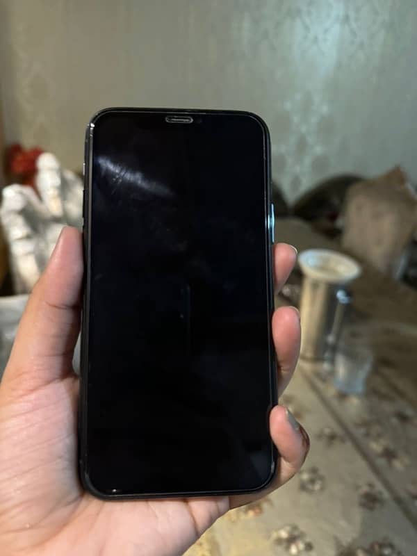 Iphone 11 pro 64GB PTA Approved 1