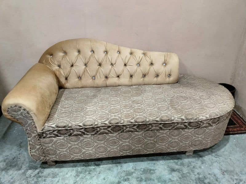 sell for this sofa 0