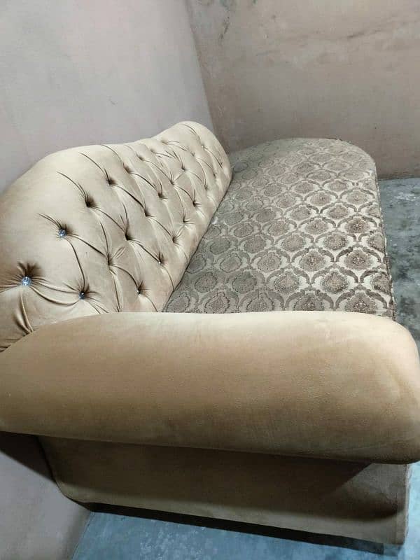 sell for this sofa 1