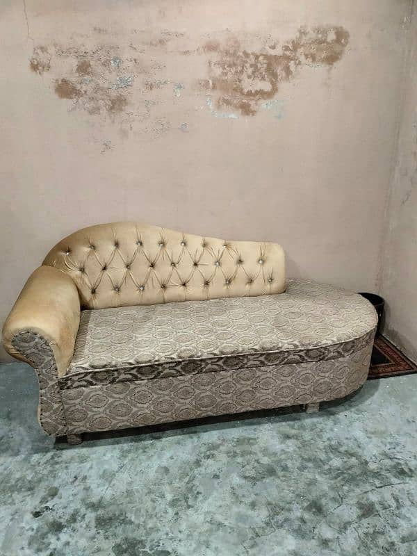 sell for this sofa 3